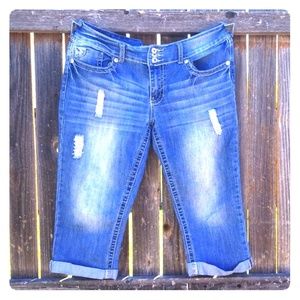 Super cute and comfy Rue21 jeans size 13/14